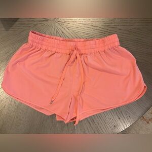TNA by Aritzia Peach Elastic Waist Athletic Shorts